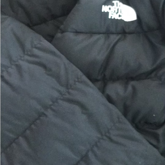 The North Face Women's Aconcagua 3 Black Puffer Jacket - Picture 4 of 6